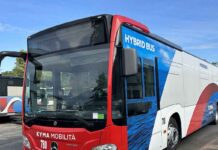 Taranto, scontro tra un bus e un’ auto