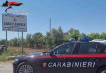 Aggredisce la madre e la sorella nel Tarantino: arrestato 42enne