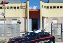 Auto rubate in un capannone nel Tarantino: due le persone denunciate