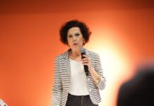 L’architettura della parola: Maria Letizia Compatangelo